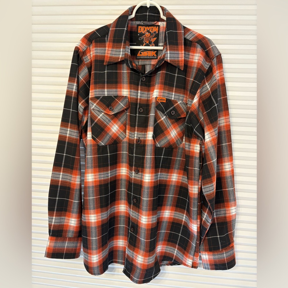 Mens XL Bucky Lasek x Dixxon collaboration Button-Up Shirt